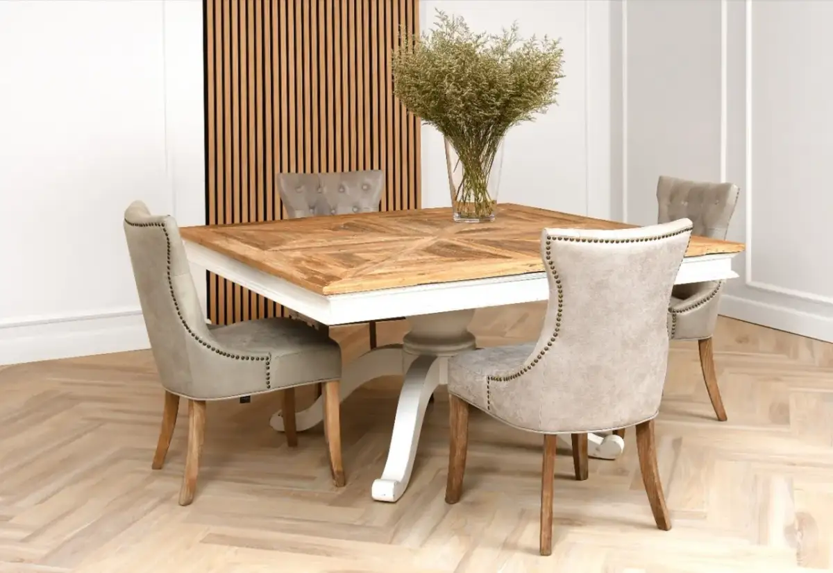 Stół w jadalni: inspiracje na dekoracje od codzienności po święta