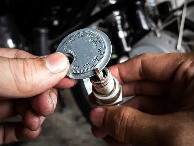 Jaka przerwa na świecy LPG? Uniknij problemów z zapłonem i silnikiem