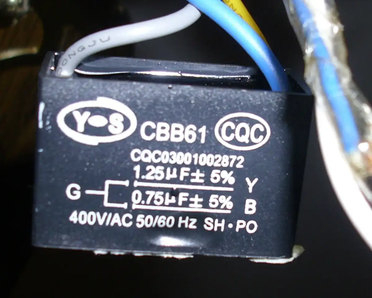 Profesjonalne podłączenie kondensatora do dmuchawy: kompletna instrukcja