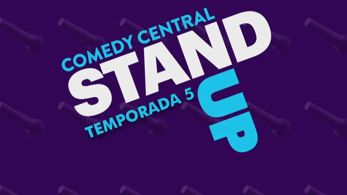 Logo Comedy Central Stand Up, sezon 5. Tło fioletowe z powtarzającymi się sylwetkami mikrofonów.