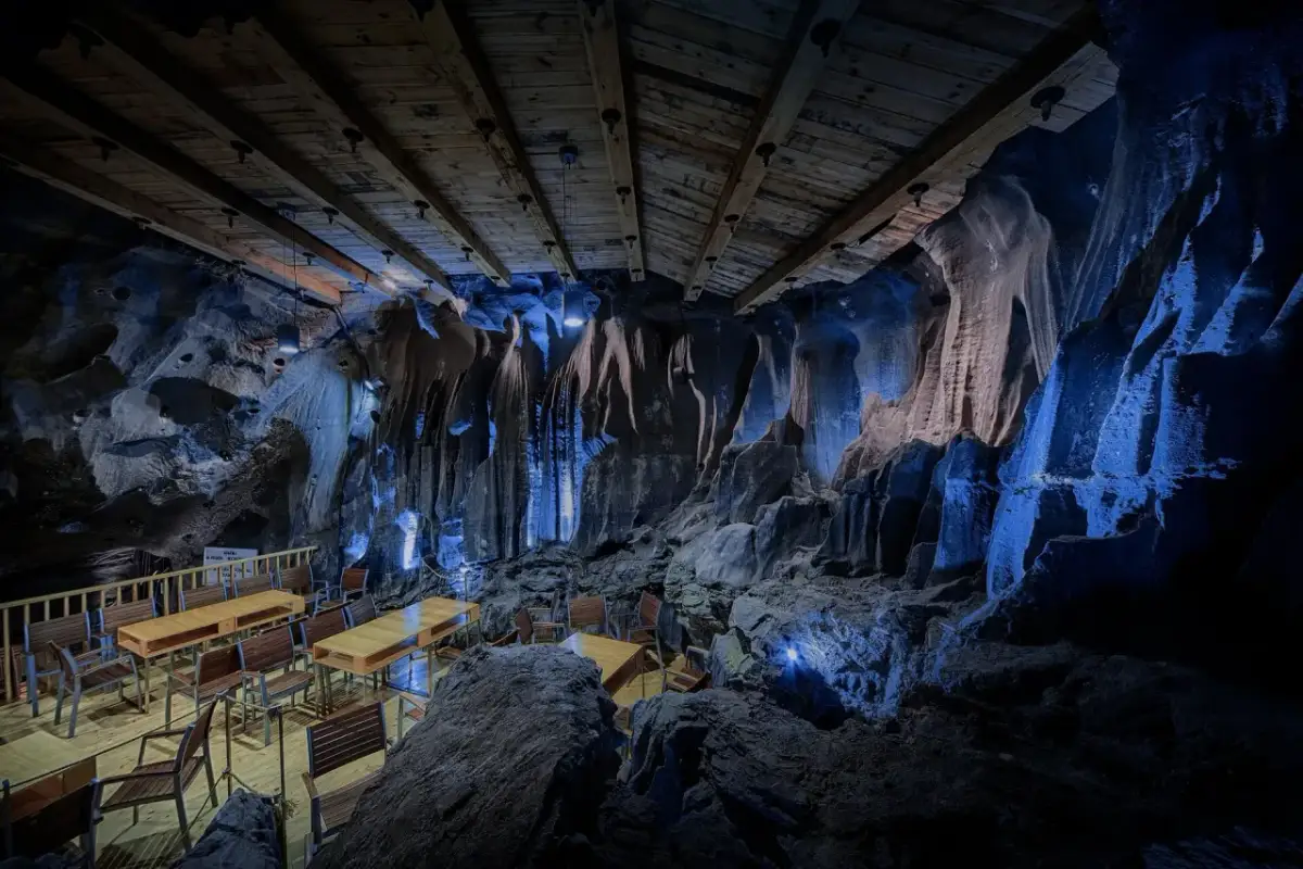 Gdzie zjeść w Wieliczce? Najlepsze miejsca blisko kopalni solnej