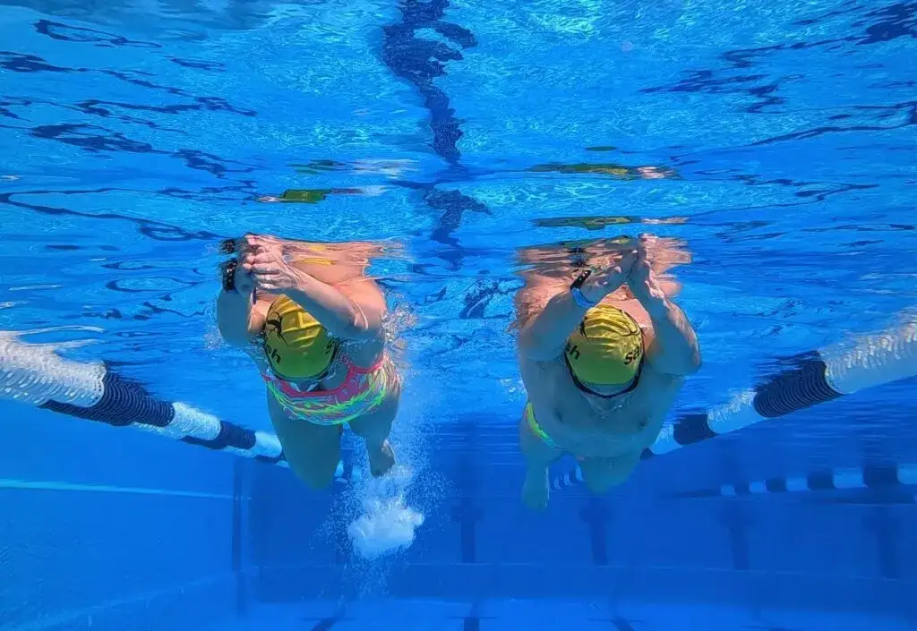 Jak nauczyć się pływać pod wodą: Poradnik krok po kroku