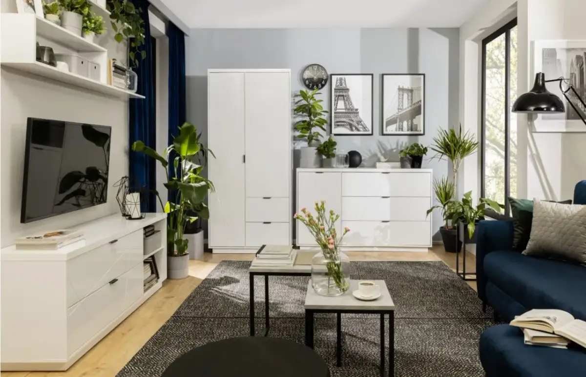 Jak ustawić kwiaty w salonie, aby stworzyć zachwycającą aranżację?