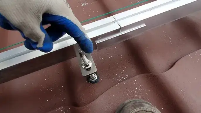 Jak zrobić fotowoltaikę - krok po kroku, uniknij kosztownych błędów