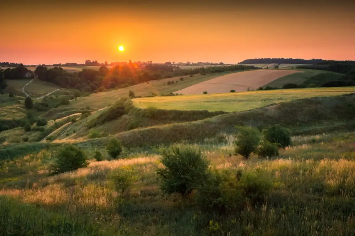 TOP 20 miejsc w Polsce: Odkryj piękno, którego nie znasz!