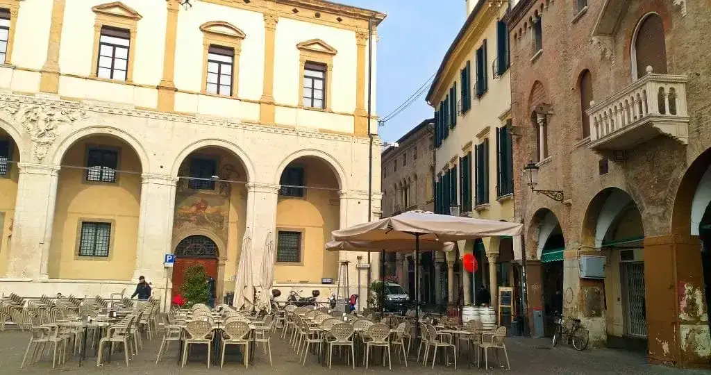 Padwa gdzie zjeść: najlepsze miejsca na smaczny posiłek w mieście