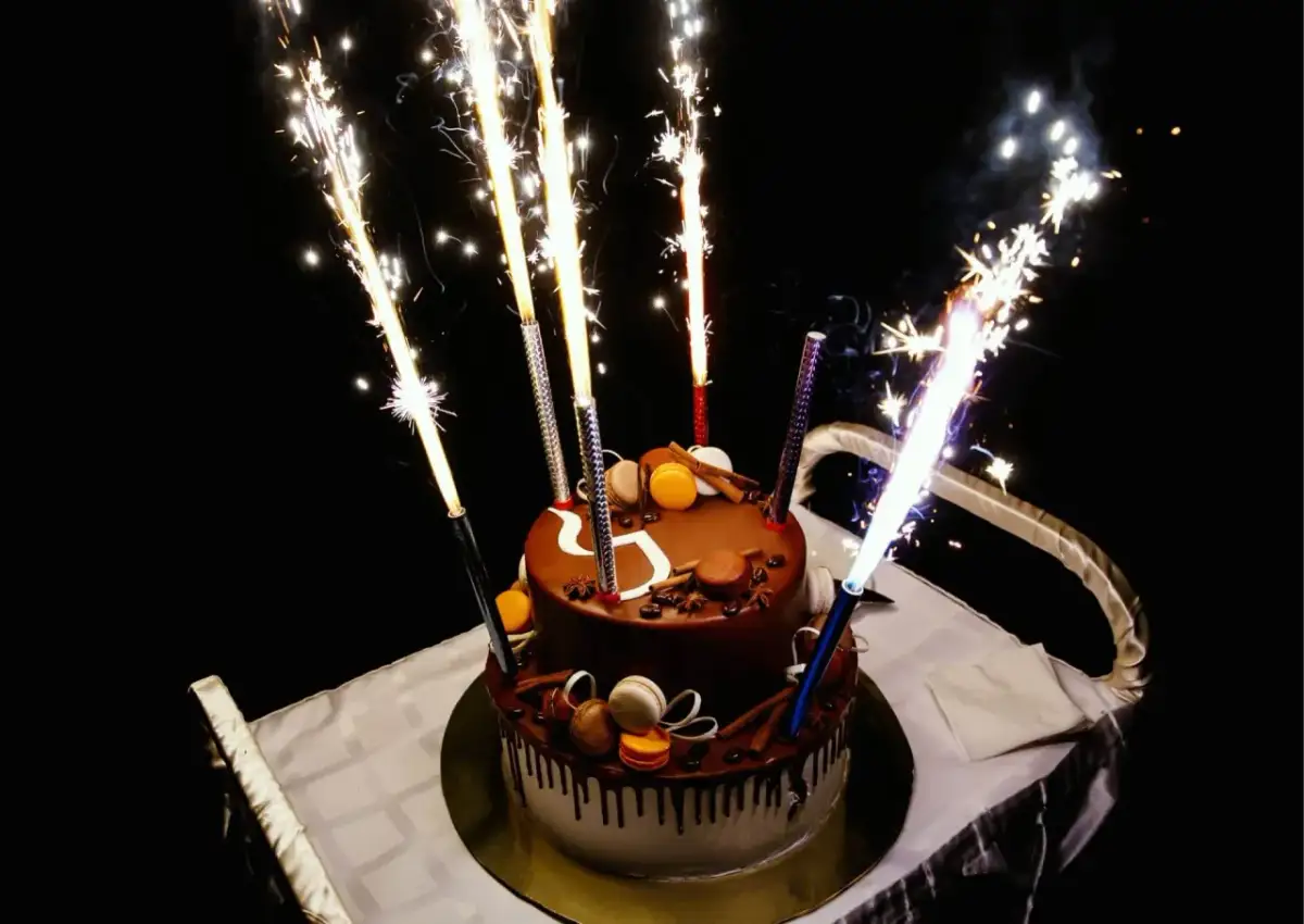 Jak bezpiecznie odpalić świeczkę fontannę i uniknąć zagrożeń