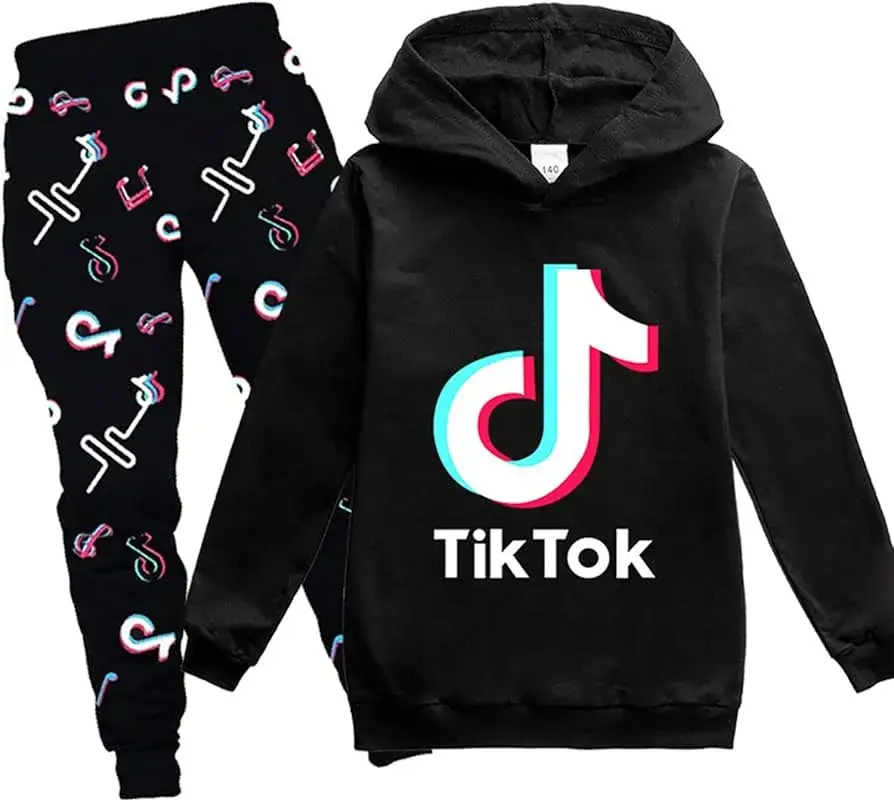 Bluza TikTok dla chłopca: Jak wybrać i gdzie kupić idealną?