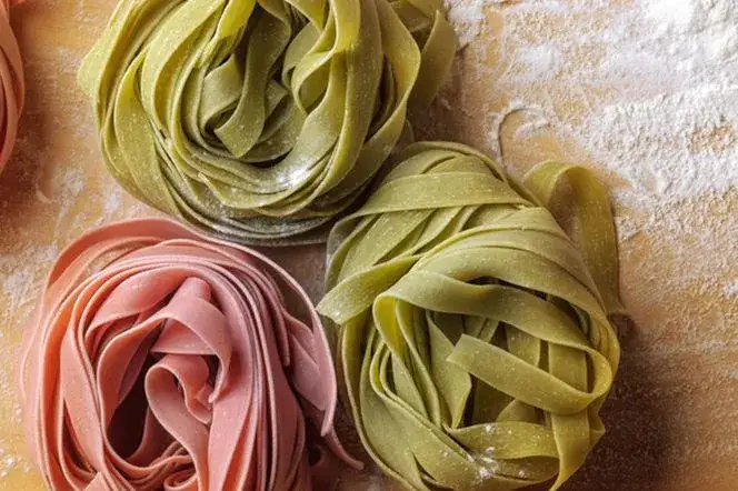 Z jakiej mąki zrobić makaron, aby uzyskać idealną konsystencję?