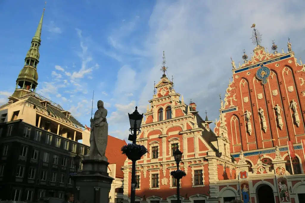 Ryga: Twój plan zwiedzania. Co musisz zobaczyć w stolicy Łotwy?