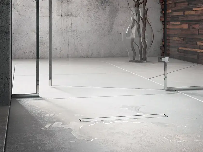 Jaki spadek odpływu zlewu zapewnia idealne odprowadzenie wody?