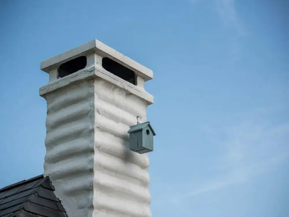 Jaki tynk na komin zewnętrzny? Wybierz najlepszy i uniknij błędów