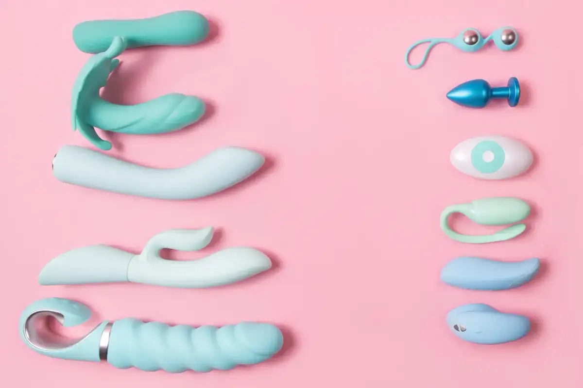 Czy wibrator w małżeństwie to grzech? Odpowiedzi z różnych tradycji