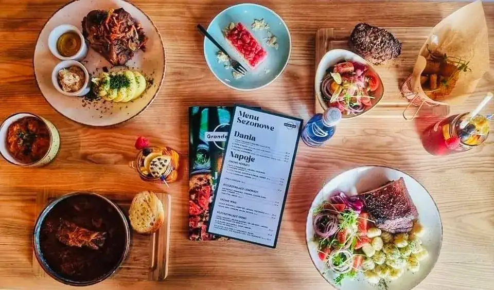 Gdzie zjeść w Harrachowie? Najlepsze miejsca na pyszny obiad