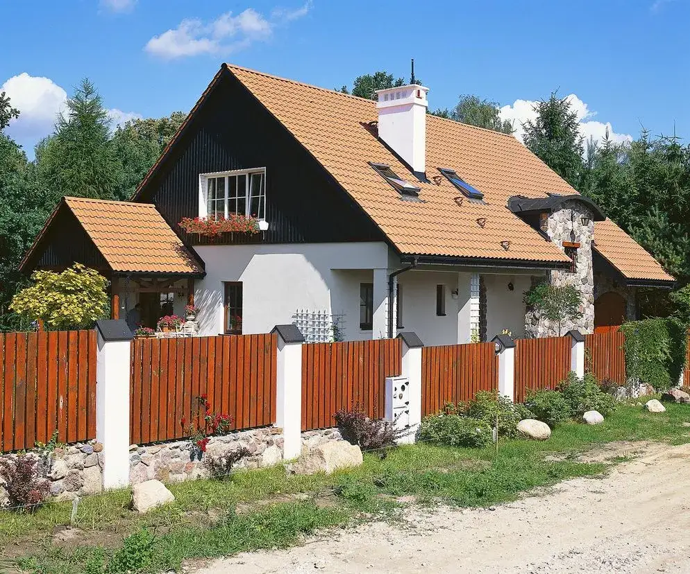 Ile budynek od granicy? Kluczowe przepisy, które musisz znać