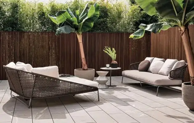 Co to jest patio w hotelu i dlaczego warto z niego korzystać?