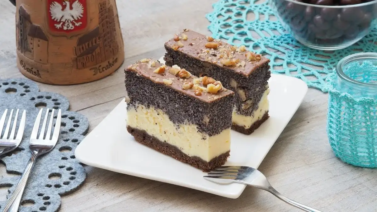 Przepis na ciasto serowo-makowe, które zachwyci Twoich gości!