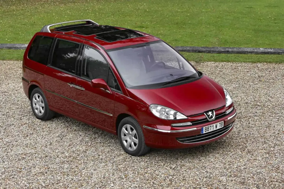 Peugeot 807 jaki silnik wybrać, aby uniknąć wysokich kosztów eksploatacji