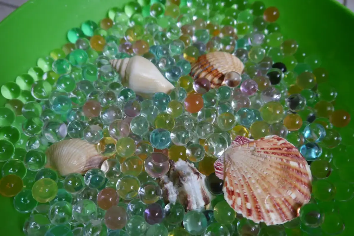 Kulki sensoryczne: magiczny świat rozwoju i terapii dziecka