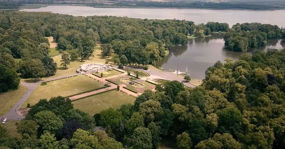 Najlepsze atrakcje w Świerklańcu, które musisz zobaczyć i przeżyć