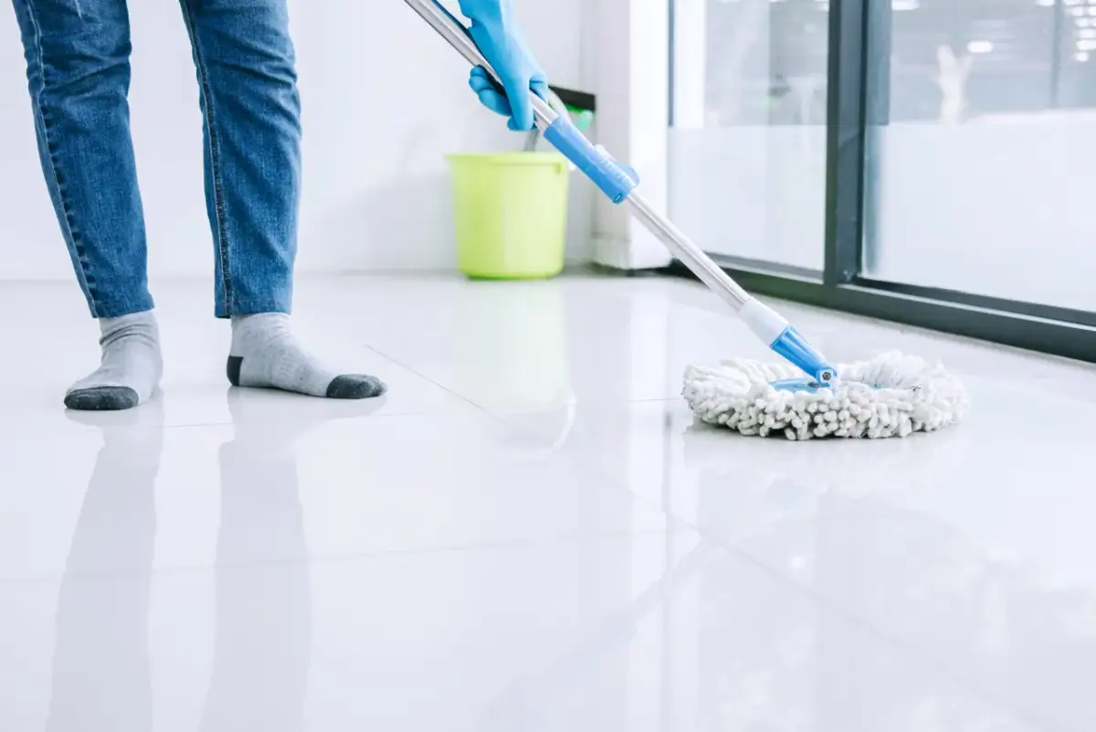 Twój gres jak nowy: Jak czyścić matowy, polerowany i po remoncie?