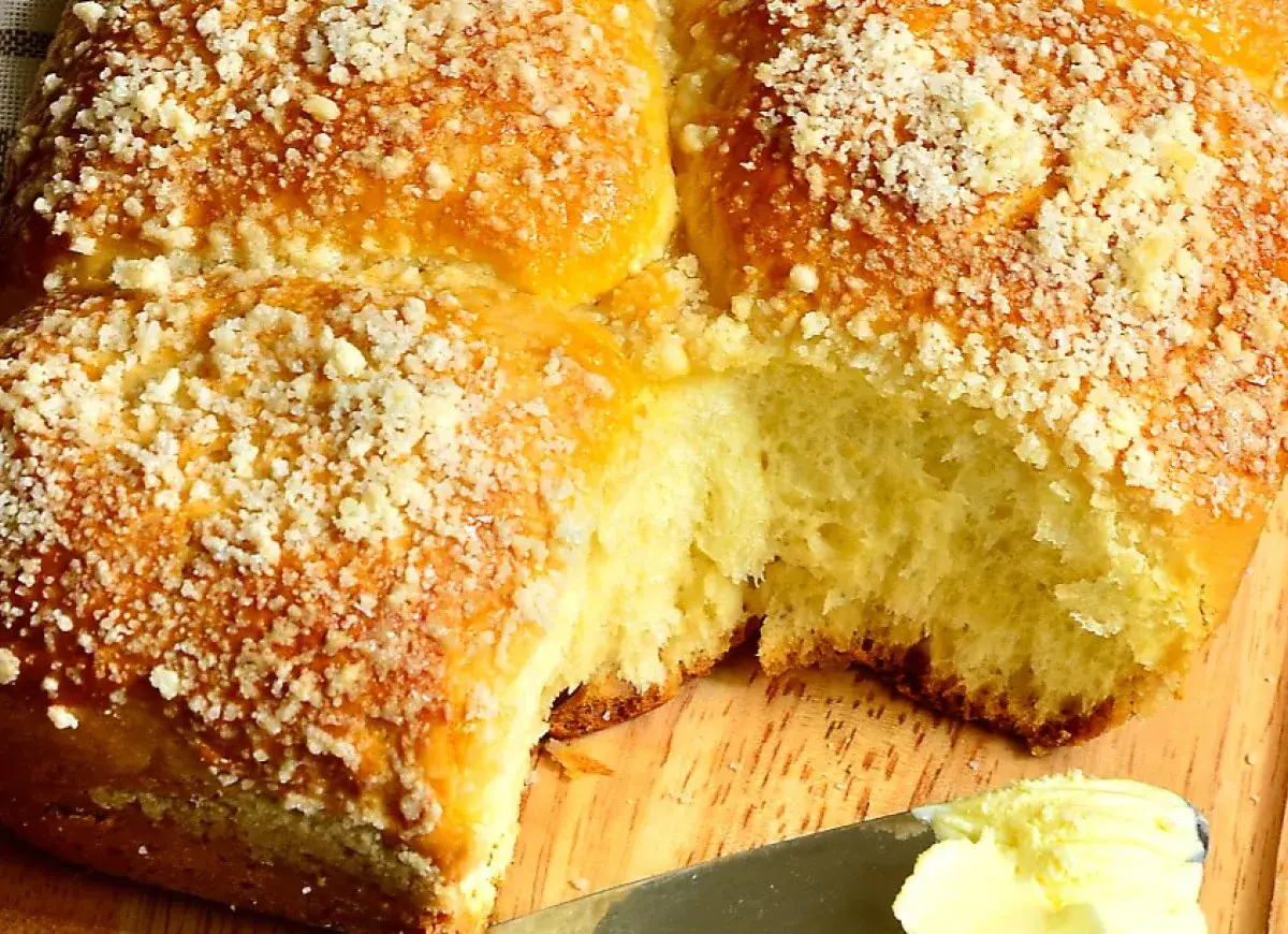 Co zrobić z drożdży na słodko – pyszne przepisy na wypieki, które zachwycą