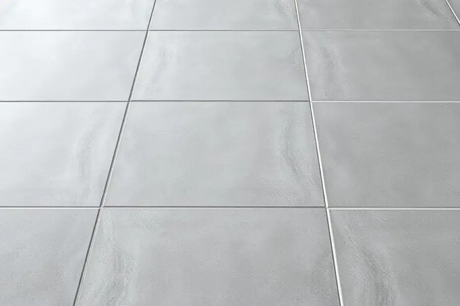 Jaki kolor fugi do szarych płytek? Poradnik Marka Jasińskiego.