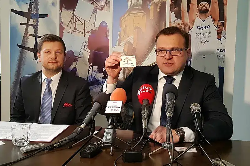 Jak wyrobić kartę seniora w Radomiu - krok po kroku i bez problemów