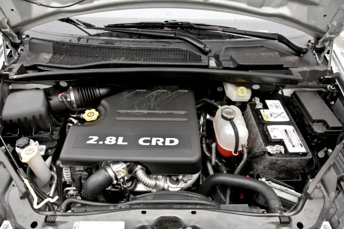 Silnik 2.8 CRD w Jeepie: Wady, zalety i czy warto go kupić?