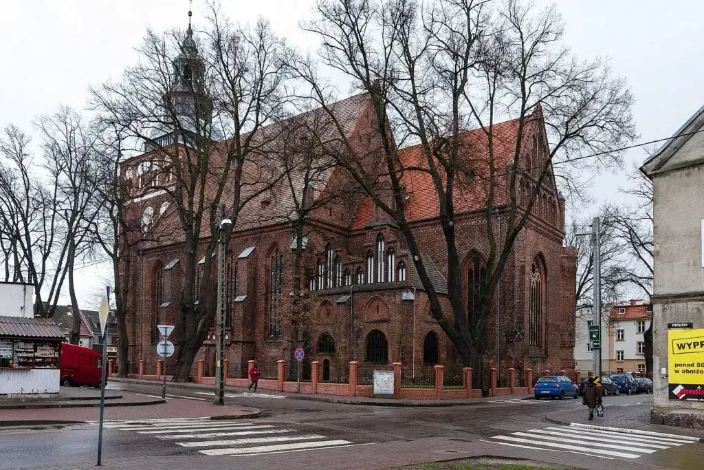 Gryfice atrakcje: Odkryj niezwykłe miejsca, które zachwycą każdego