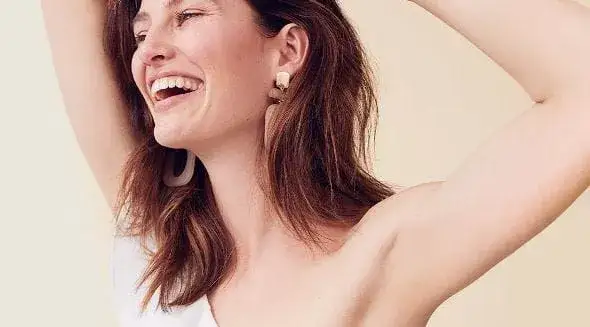 Jak golić pachy domowym sposobem bez podrażnień i bólu