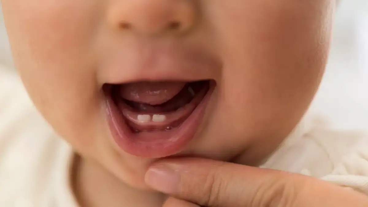 Ząbkowanie u 3 latka objawy: co robić, gdy dziecko cierpi?