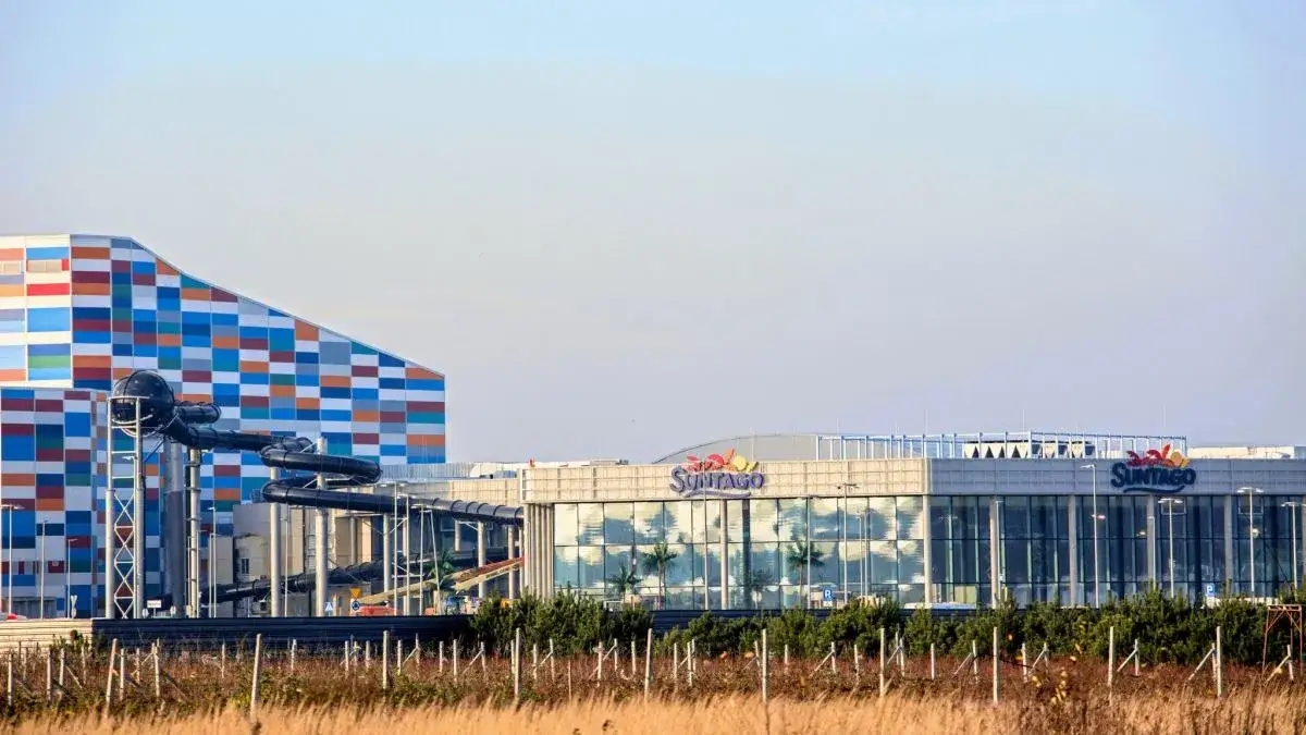 Jaką powierzchnię ma Suntago? Zaskakujące fakty o parku wodnym