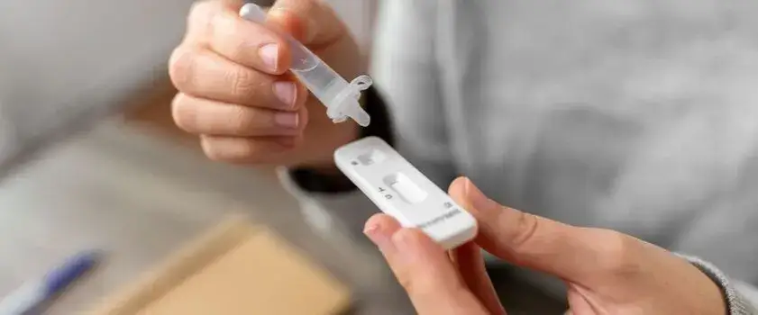 Czy badanie moczu wykryje raka? Sprawdź skuteczność testów diagnostycznych