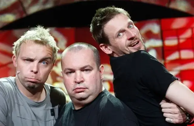 Kabaret Ani Mru-Mru obsada: poznaj tajemnice składu i zmian