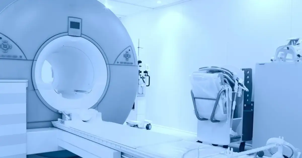 TK z kontrastem a nerki: Czy to bezpieczne? Sprawdź, co musisz wiedzieć