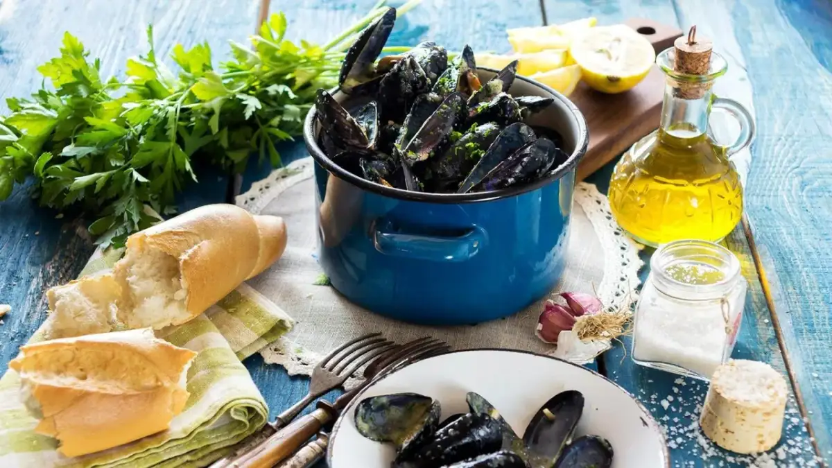 Kiedy jest sezon na mule? Poznaj najlepszy czas na świeże małże