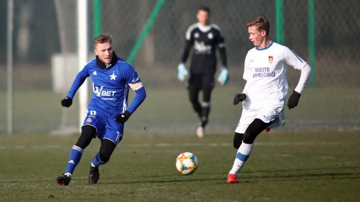 Sparing w piłce nożnej: Co to jest i dlaczego jest tak ważny?