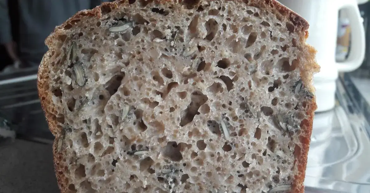 Przepis na zdrowy chleb z ziarnami, który zachwyci Twoje podniebienie