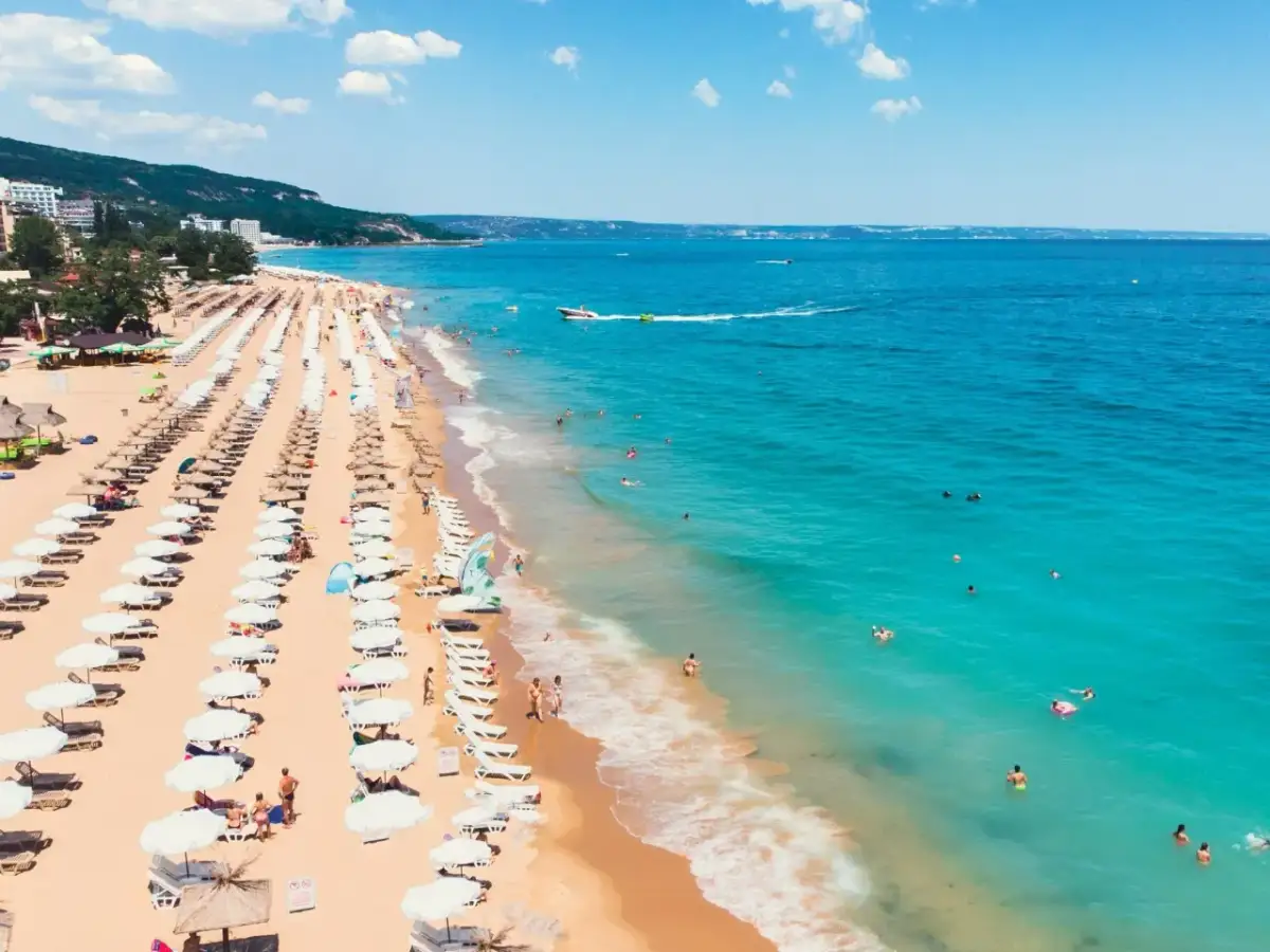 Czy warto jechać do Bułgarii na wakacje? Odkryj ukryte skarby i atrakcje