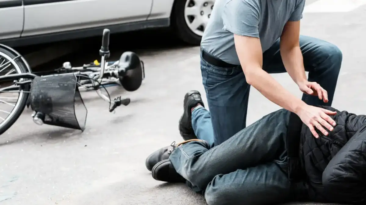 Nieudzielenie pomocy: Konsekwencje, wyjątki i ochrona prawna