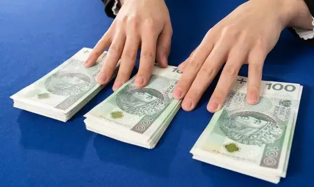 Ile można zarobić na lokacie 6 miesięcznej? Oblicz swój zysk netto