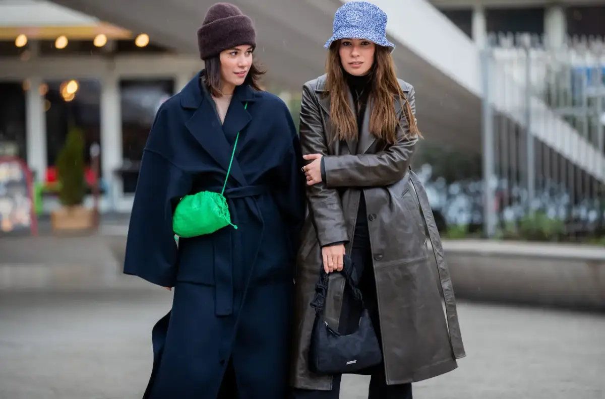 Jaka czapka do płaszcza? Najlepsze zestawienia i porady stylizacyjne