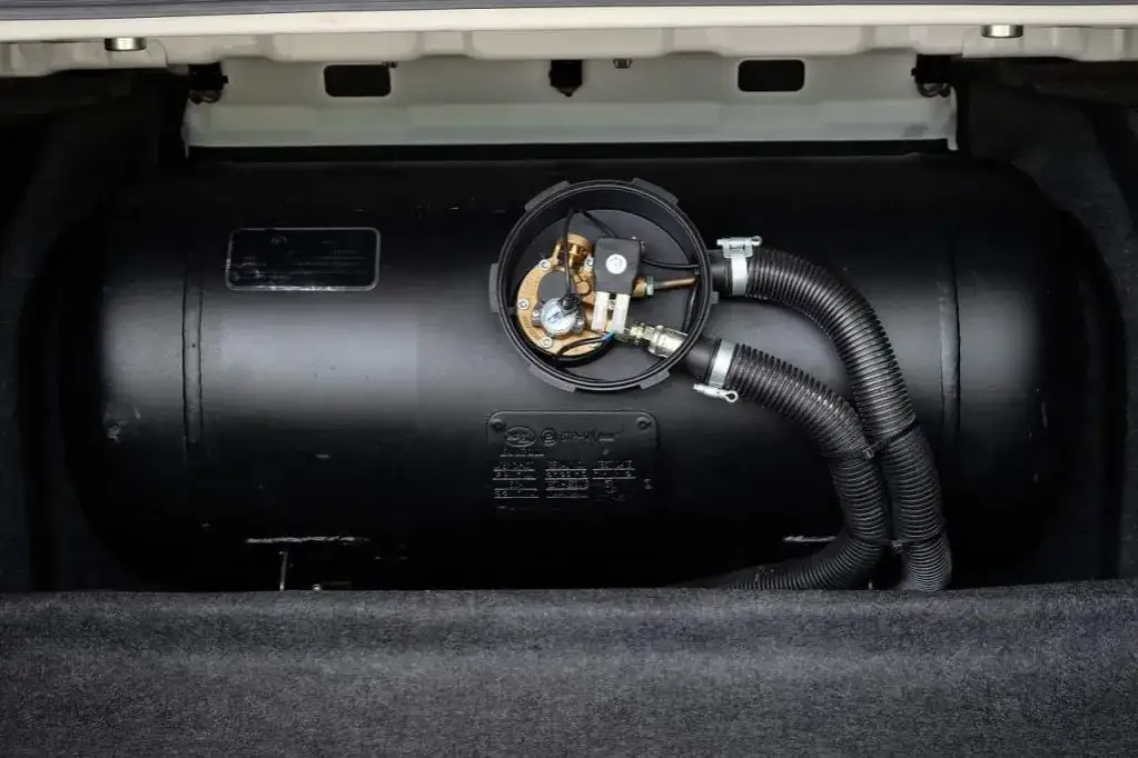 Czy po wymianie butli LPG trzeba robić przegląd? Ważne informacje