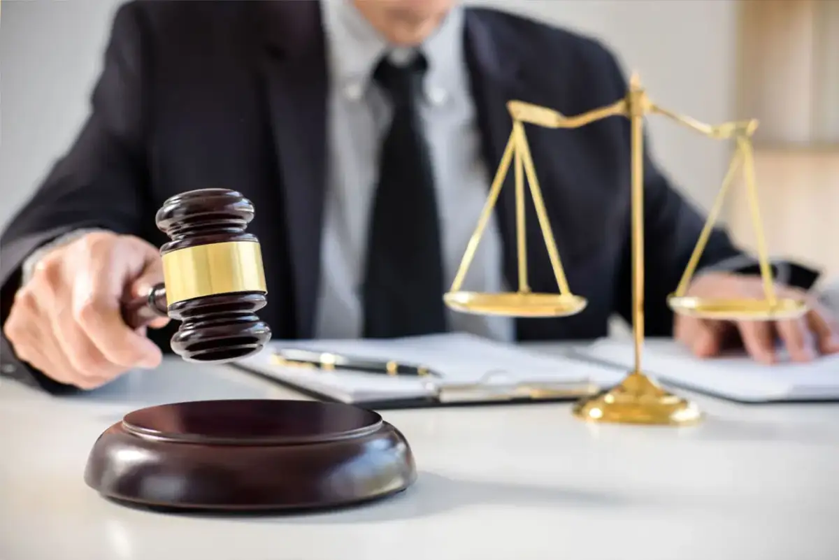 Jak złożyć pozew do sądu o zapłatę i uniknąć zbędnych kosztów