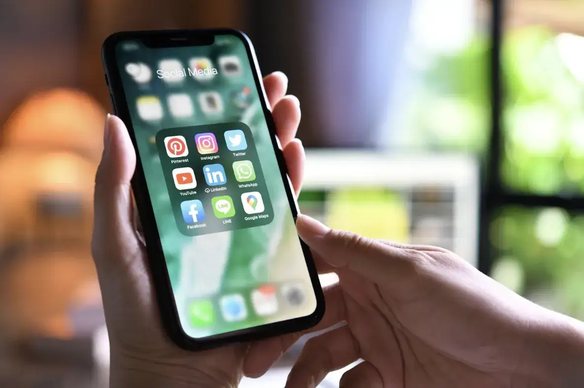 Jak tworzyć aplikacje internetowe, które wytrzymają duży ruch