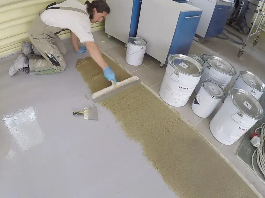 Jaka zaprawa na posadzkę? 5 typów i ich zastosowanie