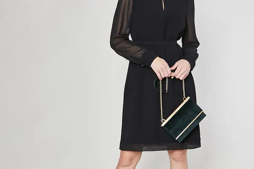 Jak wybrać idealną czarną sukienkę midi elegancką na każdą okazję