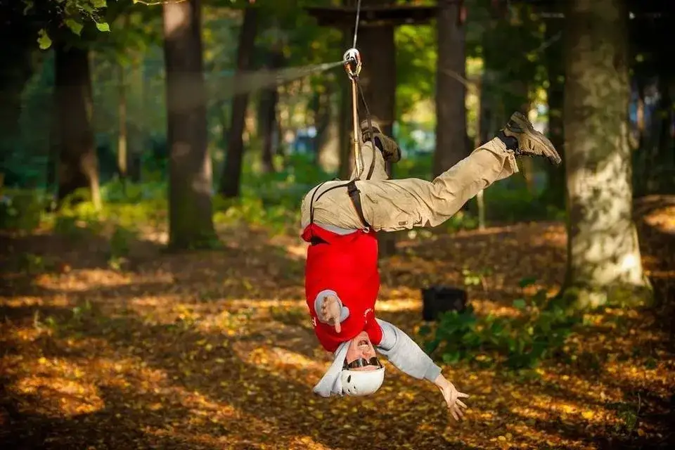 Park linowy Łagów Lubuski - emocjonujące atrakcje i opinie odwiedzających