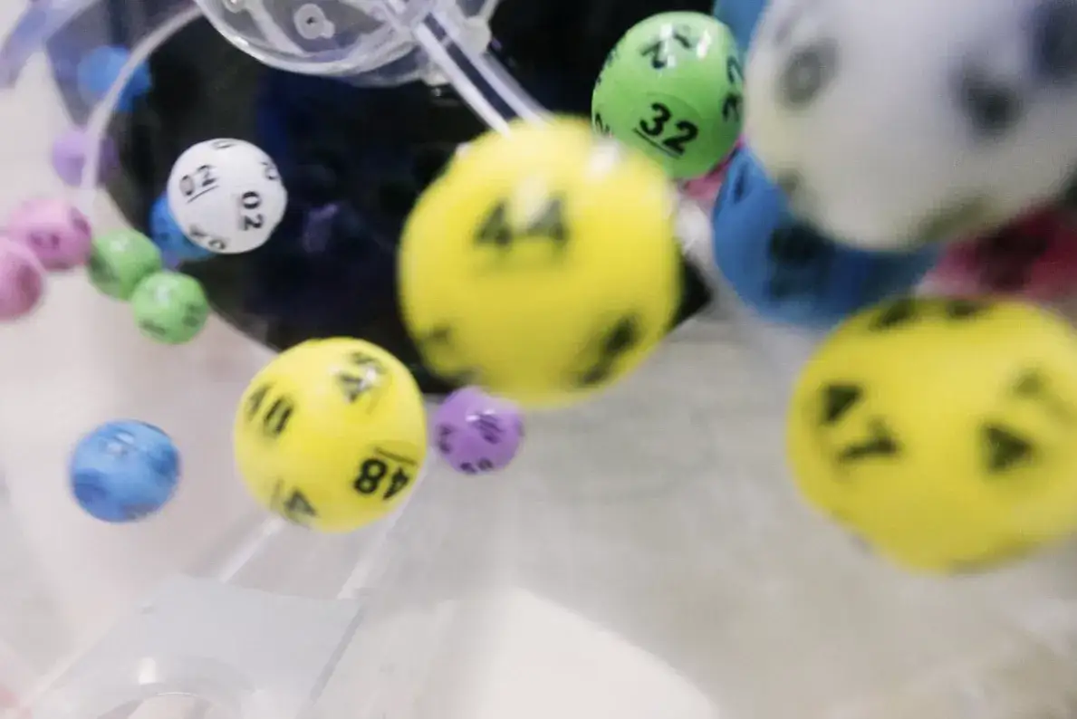 Od Lotto do gier na żywo: jak tradycyjne gry inspirują nowy świat rozrywki online